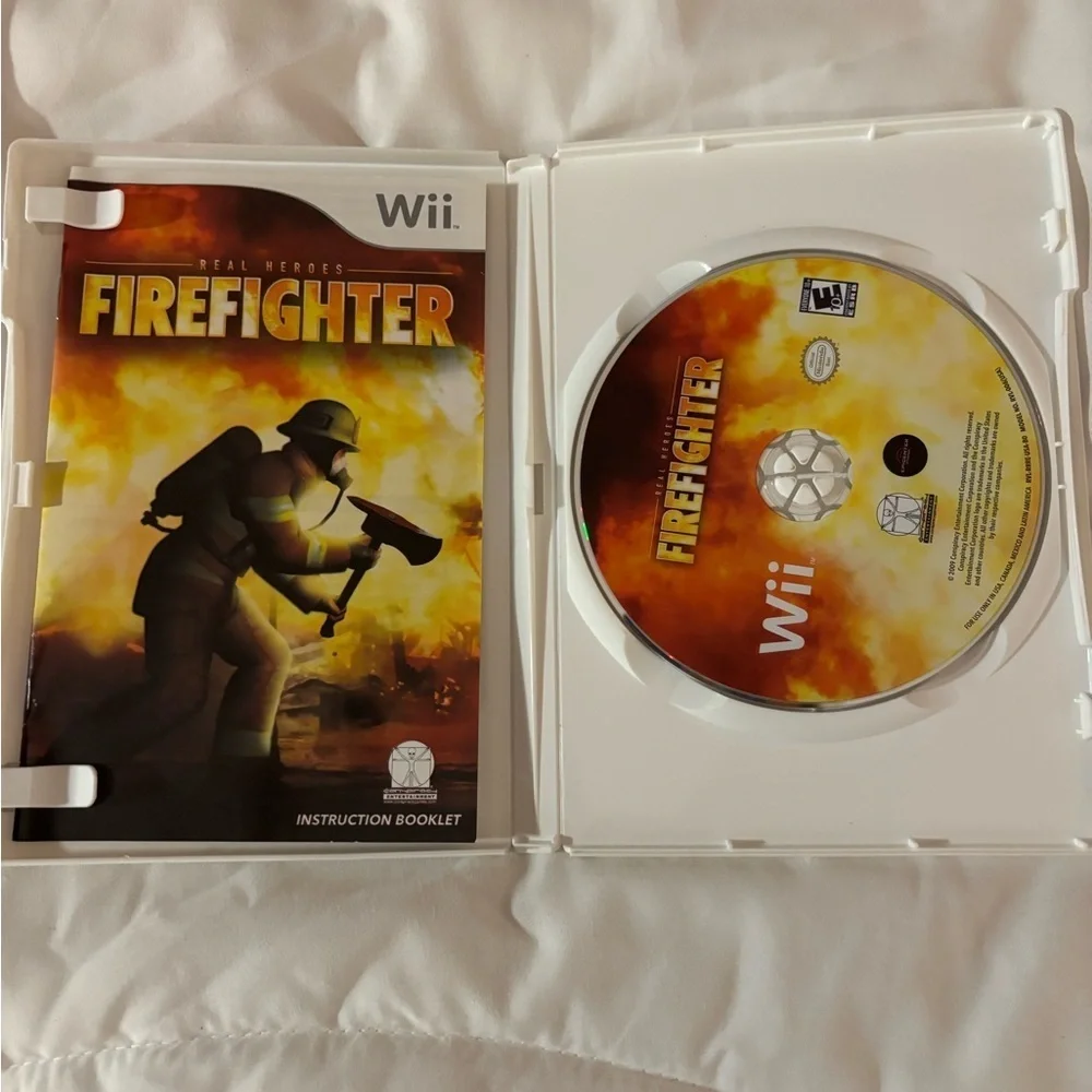 Real Heroes: Firefighter (Nintendo Wii, 2009)